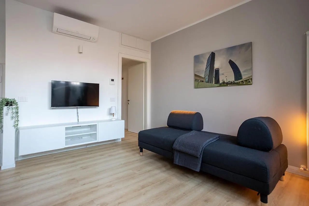 Fiera Milano-City Life ☆☆☆☆☆ Tre Torri House İtalya